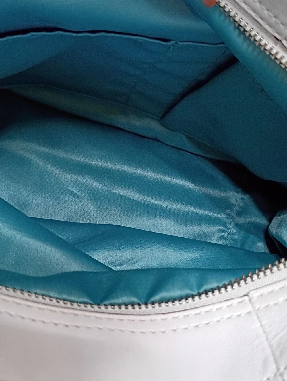 Coach Classic‎ Madison Maggie White Woven Leather Zip Top Hobo Shoulder Handbag